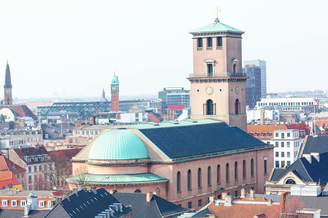 Large Apartment With Canal View In Central Cph City Copenhagen