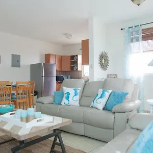 Coco Loco Ocean Views, Balcony, Pool, Laundry Apartment Rincon