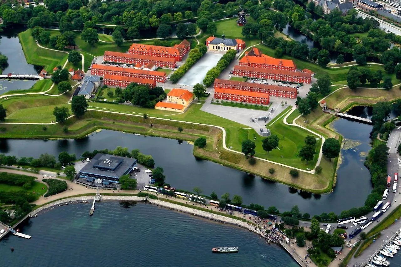 Large Apartment With Canal View In Central Cph City Copenhague Dinamarca