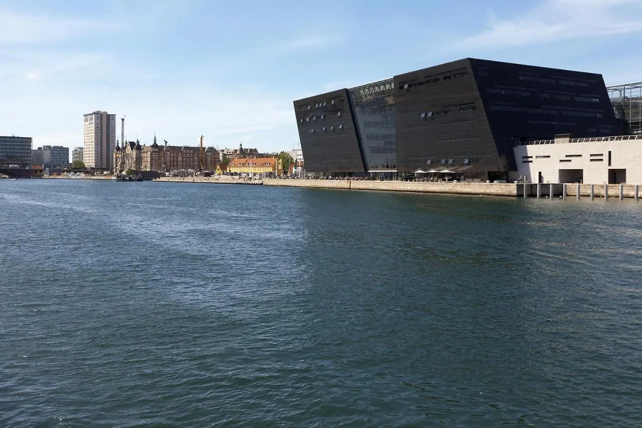 קופנהגן Large Apartment With Canal View In Central Cph City