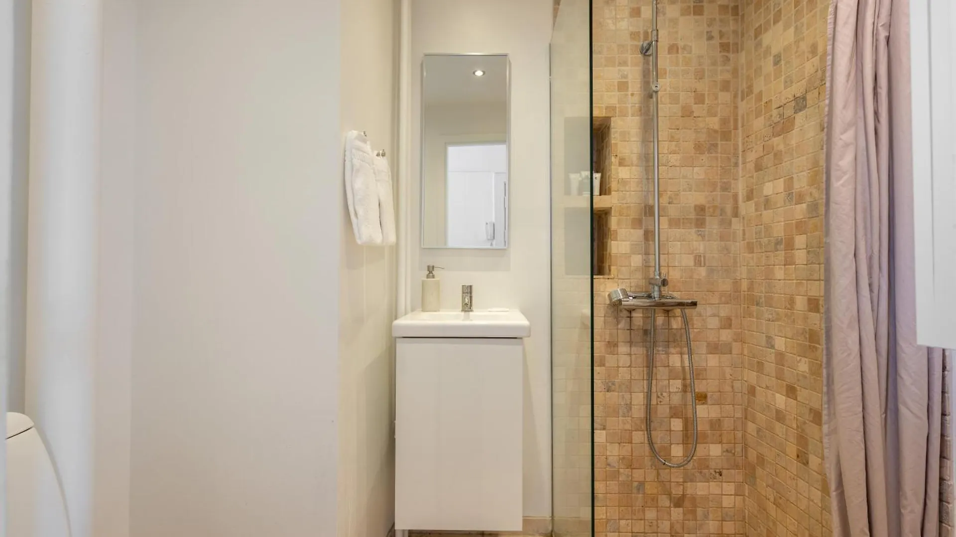 קופנהגן Large Apartment With Canal View In Central Cph City דנמרק